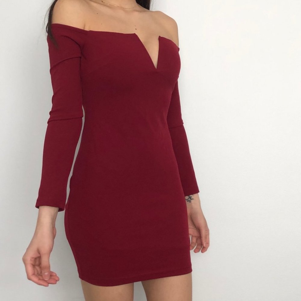 lulu's long sleeve burgandy bodycon dress